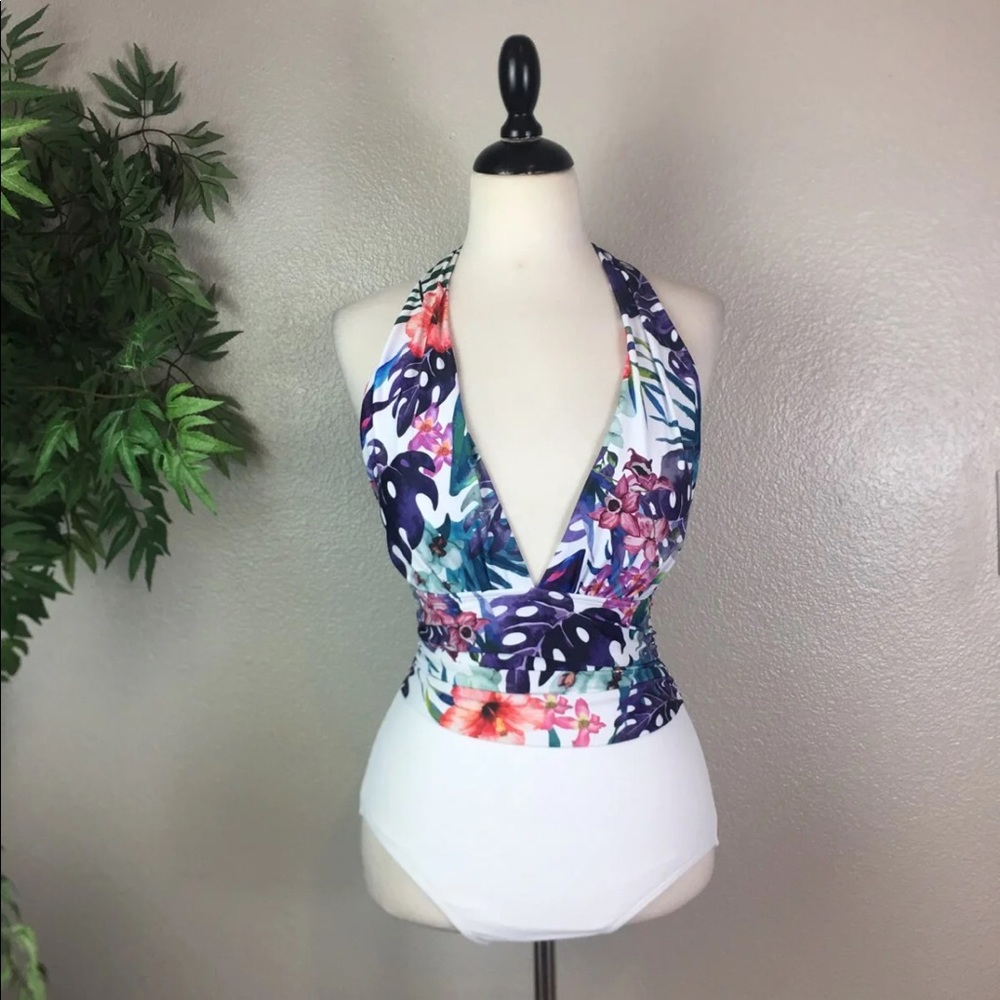 Women’s One Piece Swimsuit Small